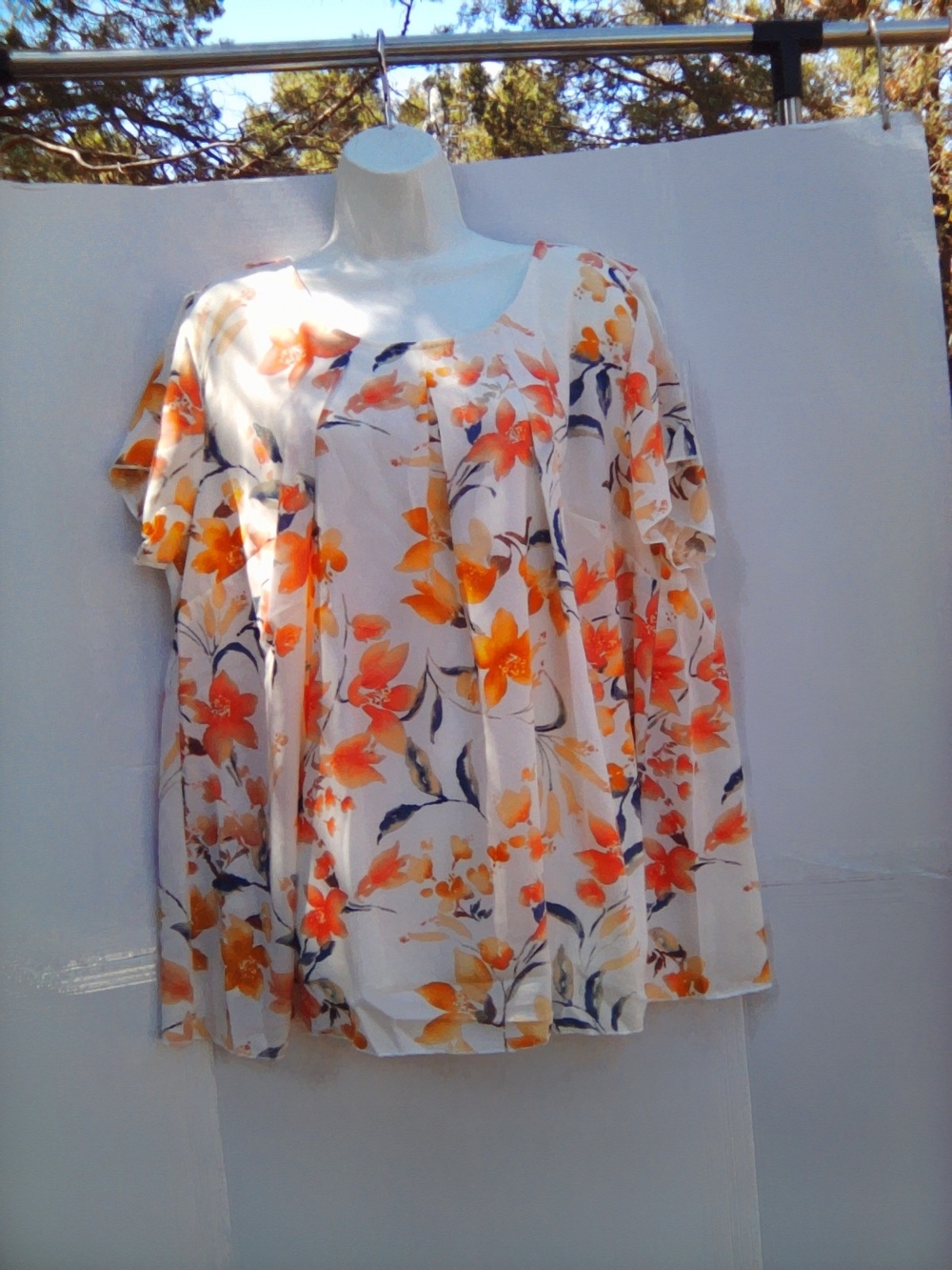 Floral Flutter Sleeve Women’s Top - White with Orange Floral